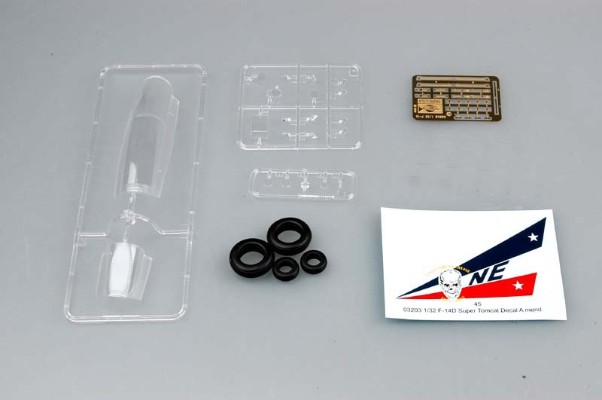 03203 F-14D 超级雄猫 可变翼战斗机