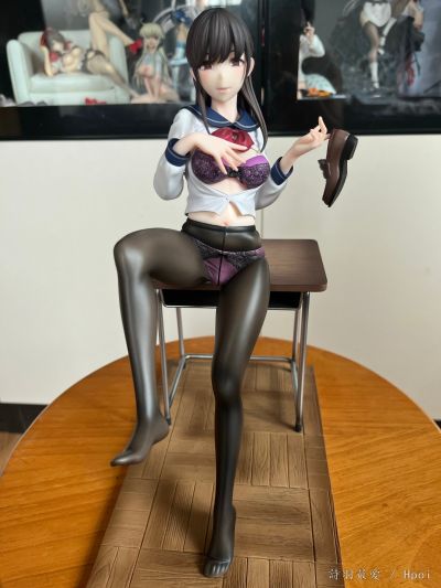 村崎文奈