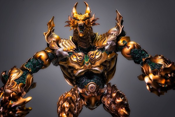 牙狼系列 换装铠甲与剧中道具第五作 心灭兽身牙狼与魔道指环扎尔巴战损版