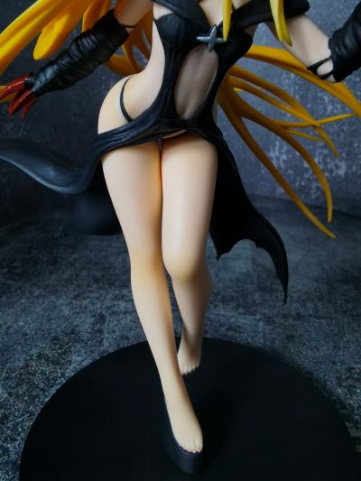 金色暗影 黑暗形态