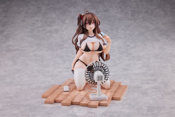 避暑的体操服JK少女 特典版