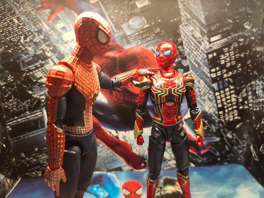 MAFEX 编号004 超凡蜘蛛侠2 蜘蛛侠豪华套装