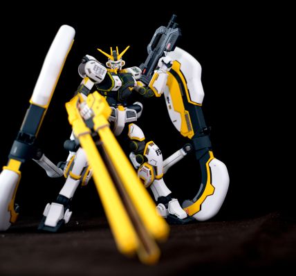 HG 1/144  阿特拉斯高达（高达雷霆宙域战线版）