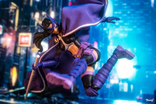 Mafex 编号170  蝙蝠侠：缄默 女猎手