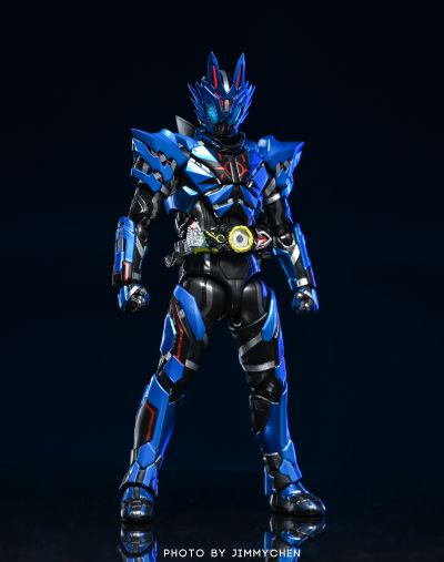 S.H.Figuarts 假面骑士零一 外传 假面骑士巴尔坎与瓦尔基里 假面骑士巴尔坎 孤狼