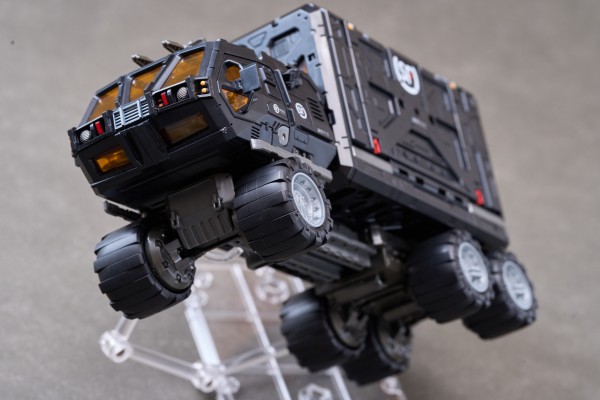 戴亚克隆 战术运载车