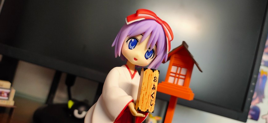 幸运星 柊 かがみ&柊司 New Year Shrine Miyazawa Ltd ver. 