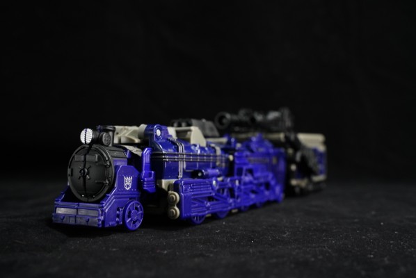 变形金刚围城系列 变形金刚 大火车