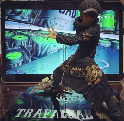 FiguartsZERO 航海王 特拉法尔加·罗 战斗