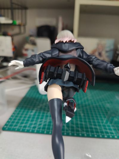 POP UP PARADE 重兵装型女高中生 肆