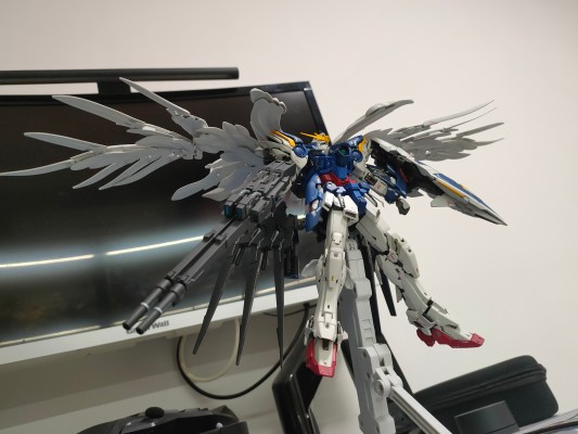 G.F.F.M.C. 新机动战记高达W 无尽的华尔兹 零式飞翼高达 豪华配色版