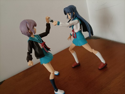 figma#023 凉宫春日的忧郁 朝仓凉子 校服