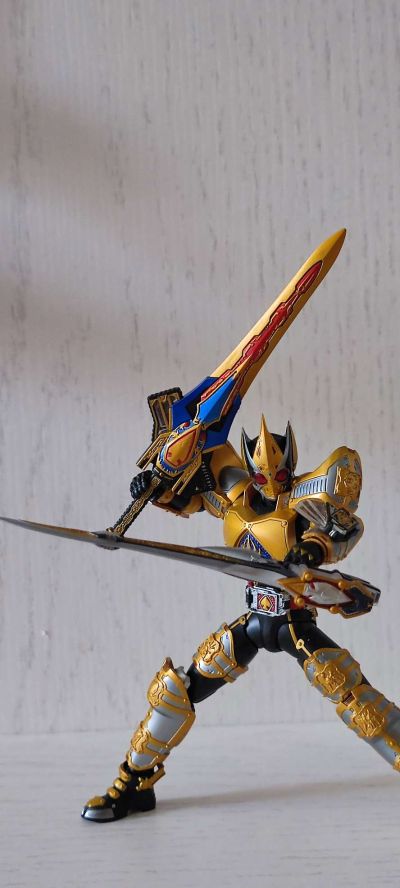 S.H.Figuarts  假面骑士剑 国王形态