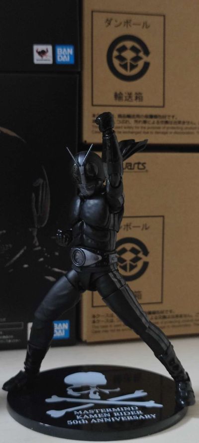 mastermind JAPAN x 假面骑士50周年纪念合作 S.H.Figuarts(真骨雕制法) 假面骑士新1号 黑色
