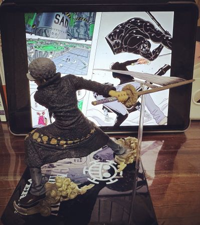 FiguartsZERO 航海王 特拉法尔加·罗 战斗