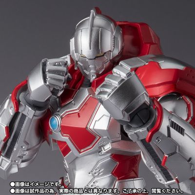 S.H.Figuarts 机动奥特曼 杰克装甲 -动画版-