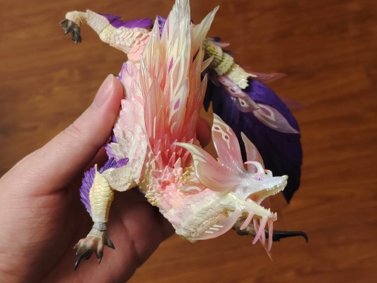 S.H.MonsterArts  怪物猎人系列 泡狐龙