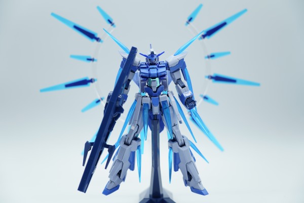 HG 1/144 高达AGE-FX 爆发模式