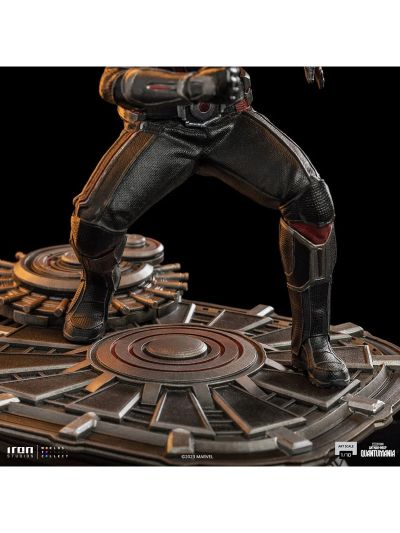 蚁人与黄蜂女：量子狂潮 蚁人