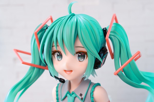 TAITO赏 初音未来39纪念日抽奖活动 终极快乐奖 初音未来胸像 终极快乐奖配色（原画师：藤原）