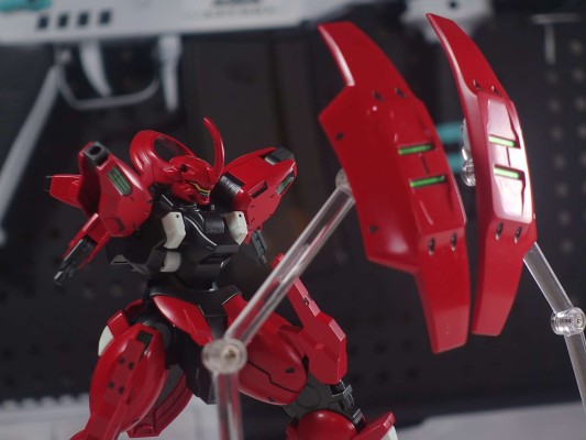 HG 1/144   达利尔巴尔德