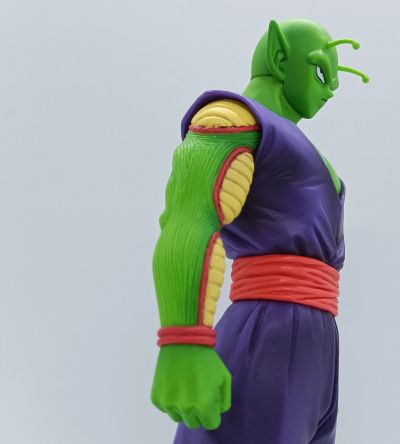 DXF  龙珠超：超级人造人  比克