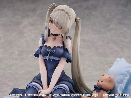 邻家的天使同学 椎名真昼 小恶魔