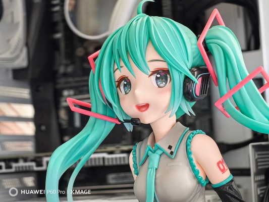 TAITO赏 初音未来39纪念日抽奖活动 A奖 初音未来胸像（原画师：藤原）