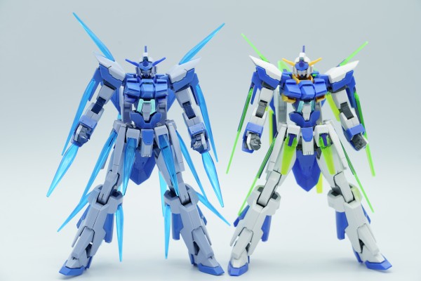 HG 1/144 高达AGE-FX 爆发模式