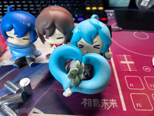 摔倒的初音未来系列 迷你手办