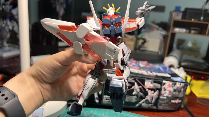 HGUC 机动战士高达NT RX-9/C NT高达 C装备