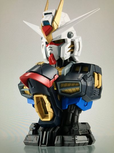 机动战士高达 机动战士胸像04 强袭自由高达