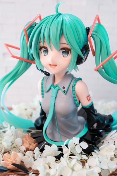 TAITO赏 初音未来39纪念日抽奖活动 A奖 初音未来胸像（原画师：藤原）