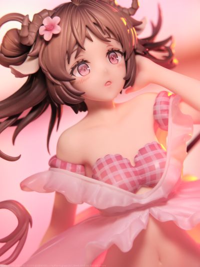 明日方舟 艾雅法拉 夏卉FA018