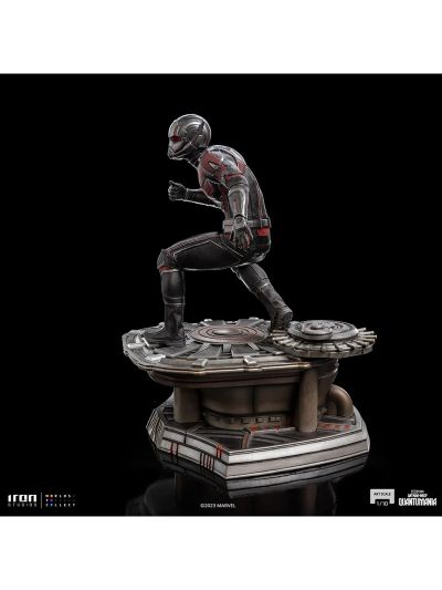 蚁人与黄蜂女：量子狂潮 蚁人