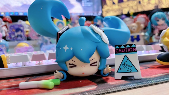 摔倒的初音未来系列 迷你手办