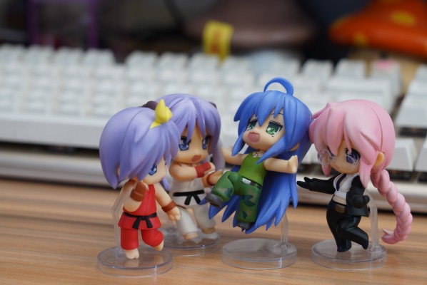 迷你黏土人 幸运星&街霸 IV 泉此方 Lucky Star Street Fighter IV Cosplay 