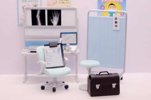 小小样品系列 小小医生 请帮我看看！