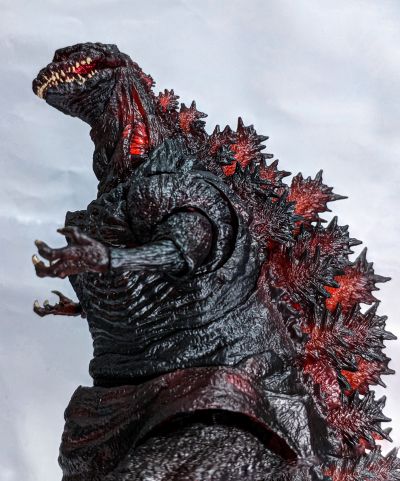 S.H.MonsterArts 新·哥斯拉 哥斯拉 第四形态 夜战版