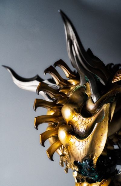 牙狼系列 换装铠甲与剧中道具第五作 心灭兽身牙狼与魔道指环扎尔巴战损版