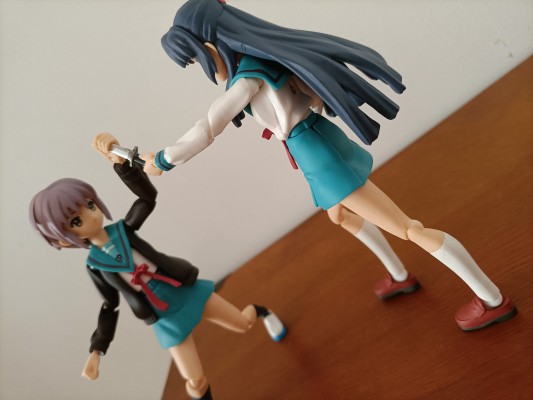 figma#023 凉宫春日的忧郁 朝仓凉子 校服