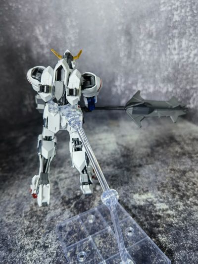 HG 1/144 机动战士高达 铁血的奥尔芬斯 ASW-G-08 巴巴托斯高达