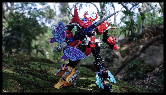 虫王战队超王者 DX超王者