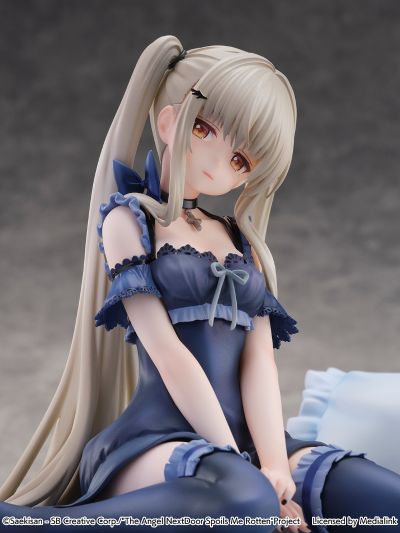 邻家的天使同学 椎名真昼 小恶魔