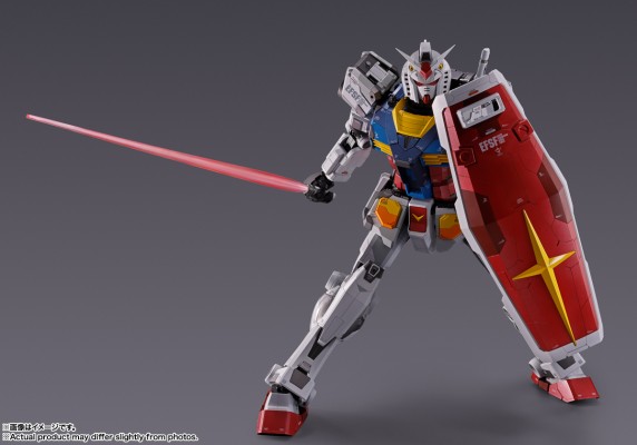 DX超合金  横滨高达工厂 RX-78F00 高达