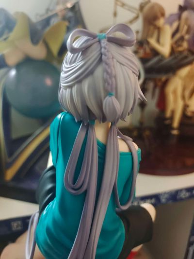 Vsinger 洛天依 秘境花庭 礼服Ver.