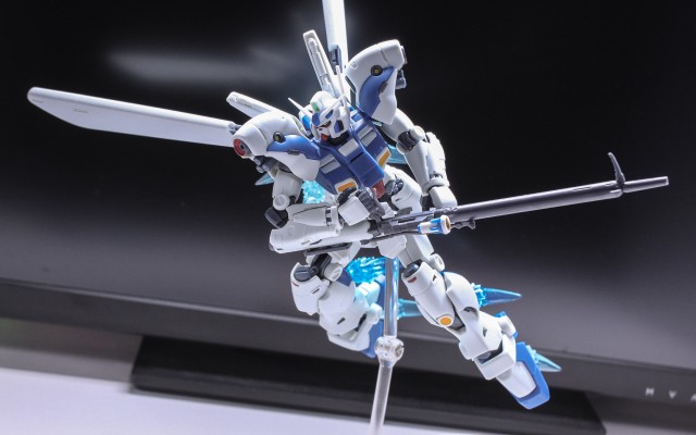 ROBOT魂＜机动战士系列＞  RX-78GP04G  高达试作4号机大丁草 剧中版