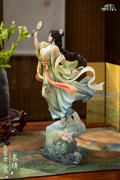 霓裳录• 宋 衷情