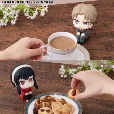 Look Up 间谍过家家 劳埃德·福杰