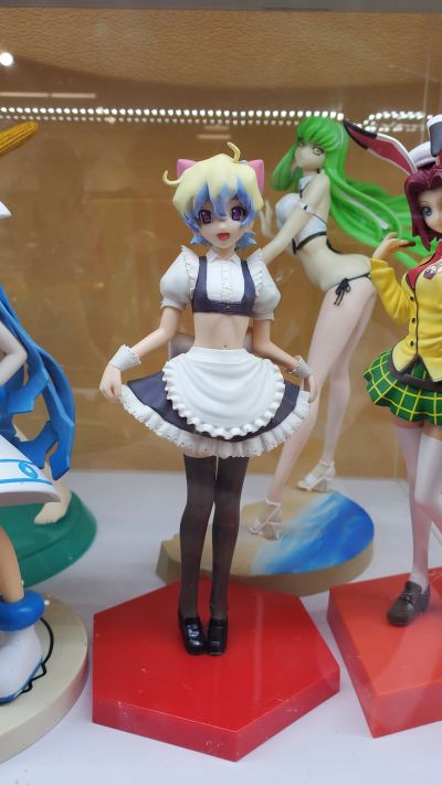 Extra Figure Vol. 2 天元突破 ニア・テッペリン Waitress ver. 